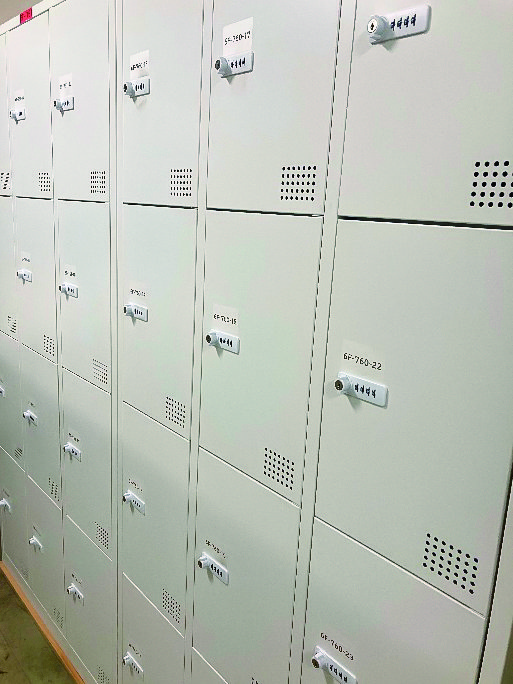 個人用ロッカー設置